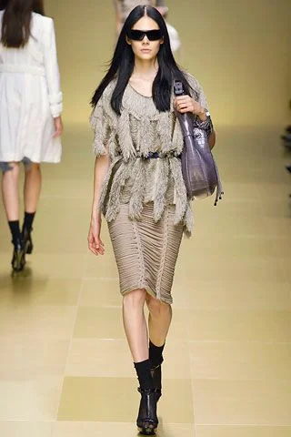 Look 16